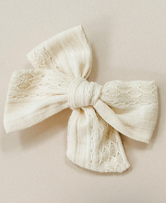 Cream Lace Pinwheel Bow