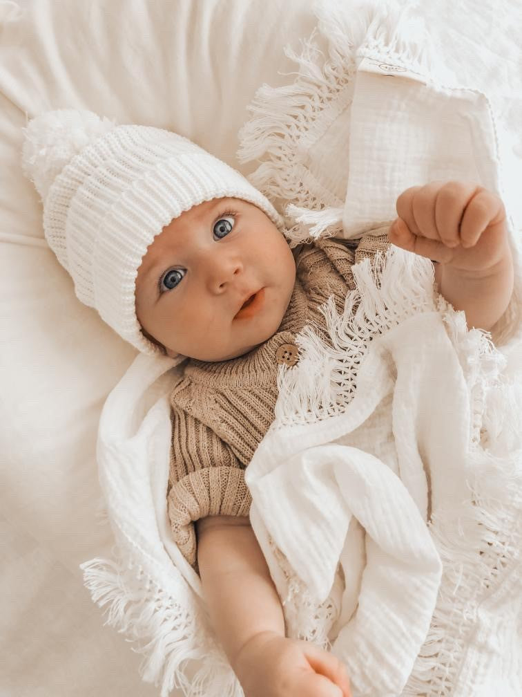 White Fringe Swaddle SavandCo