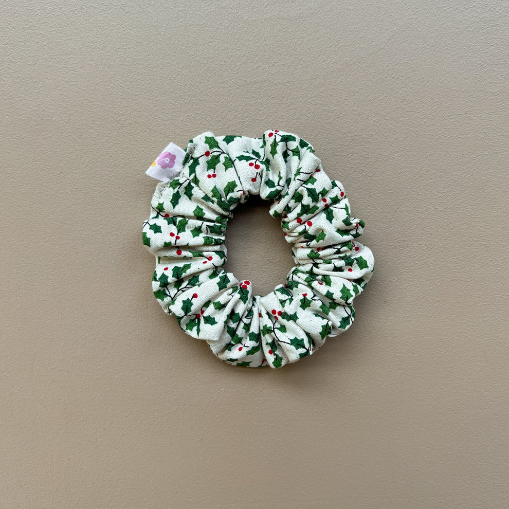 Mistletoe Mini Scrunchie
