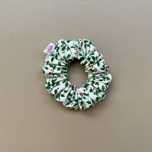 Mistletoe Mini Scrunchie