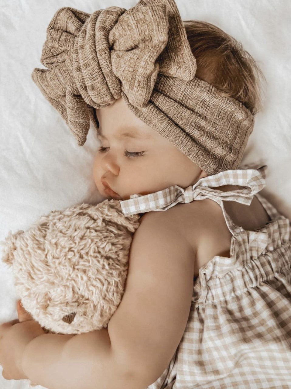 Skyla Wide Rib Oversized Topknot